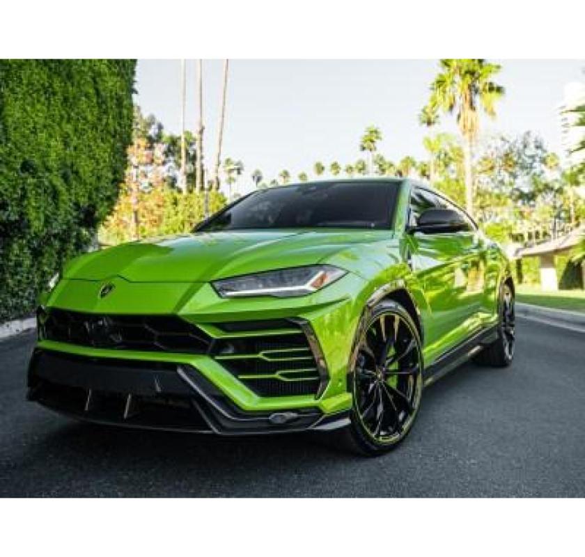 Lamborghini Urus | California Auto Rental