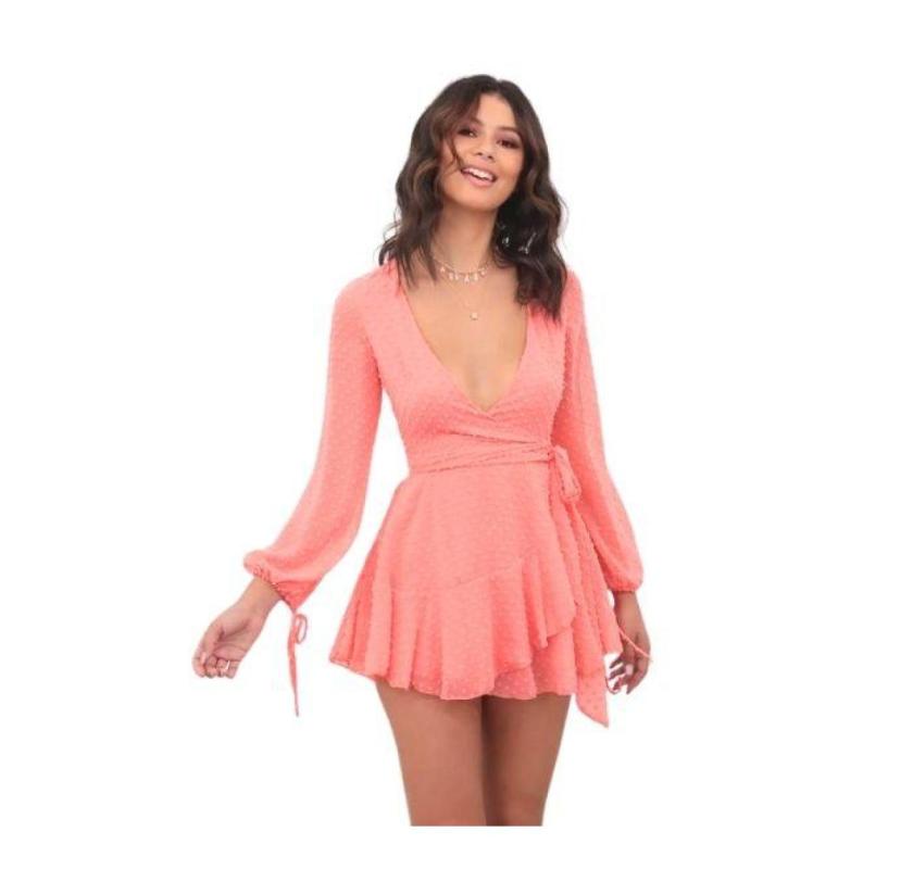 Searching For Wholesale Clothing Suppliers In The UK? Discover Us As Your Ultimate Solution.
