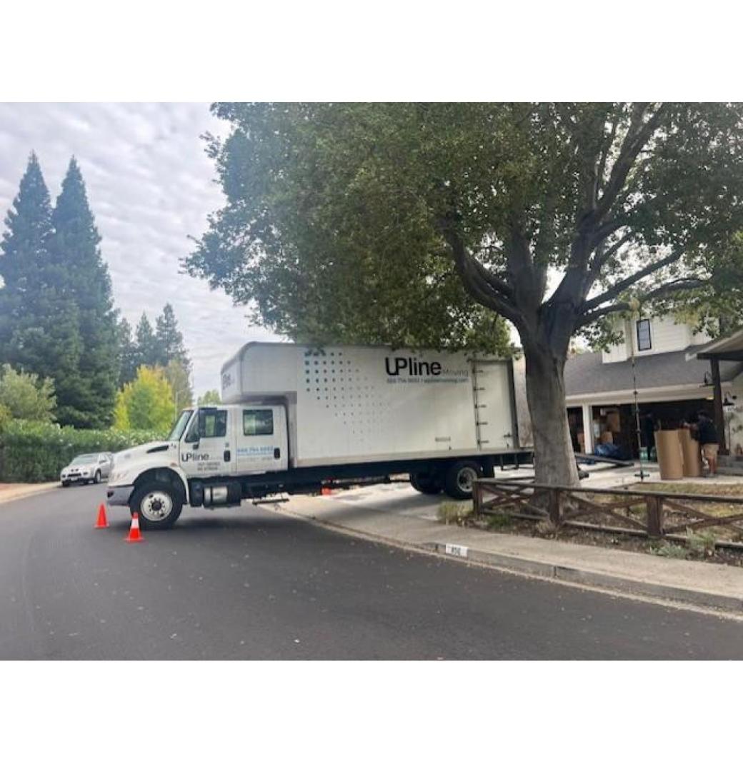 Upline Moving - 2/3