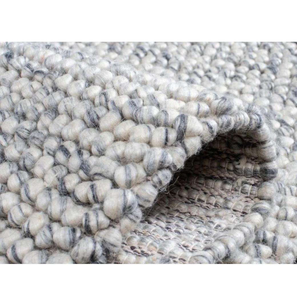 Luxurious Rugs - Premium Round Rugs for Elegant Interiors