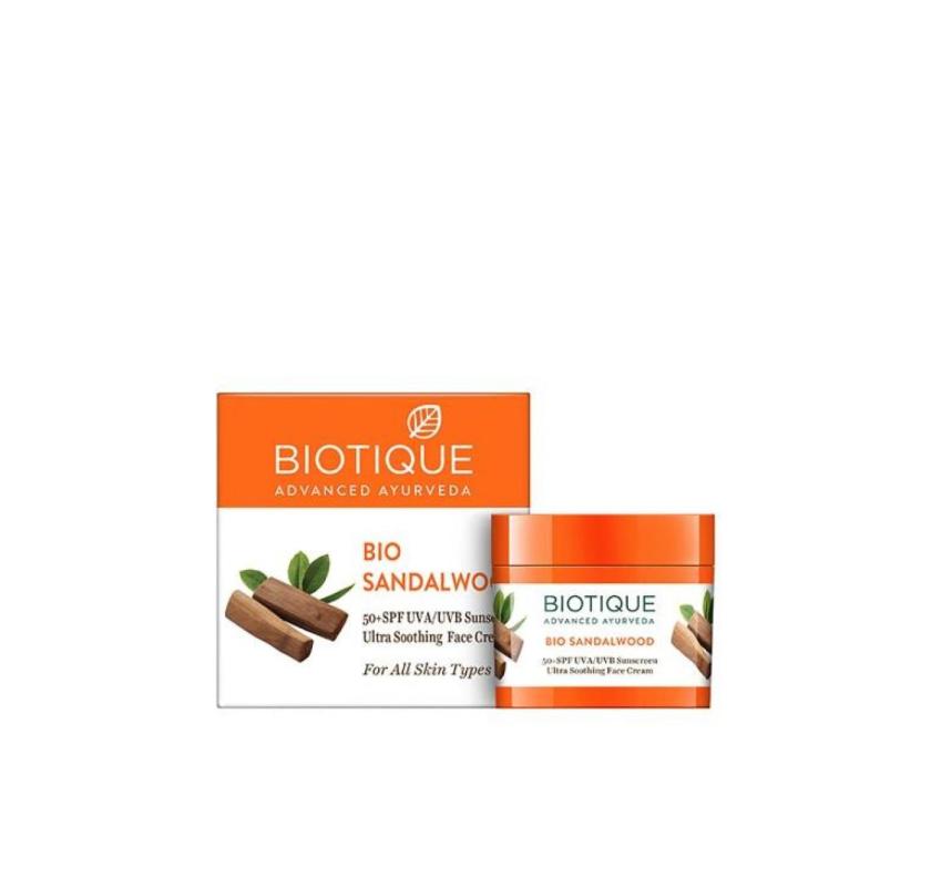 Biotique Bio Sandalwood Ultra Soothing UVA\u002FUVB Sunscreen 50+ SPF 50g