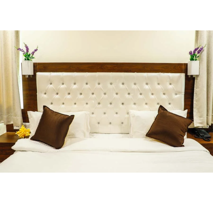 Hotels near Kanaka Durga Temple Vijayawada | Hotel RN Grand