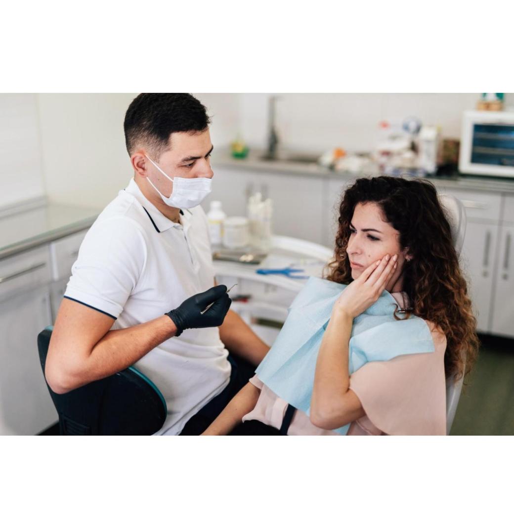   What Is Periodontics? 5 Signs You Might Need to See a Specialist - 2/3