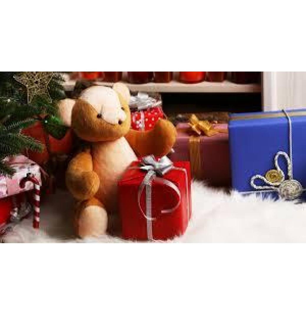 Boost Branding Using Christmas Giveaway Ideas for Corporate Campaigns