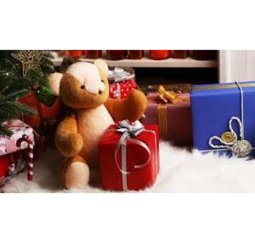 Boost Branding Using Christmas Giveaway Ideas for Corporate Campaigns