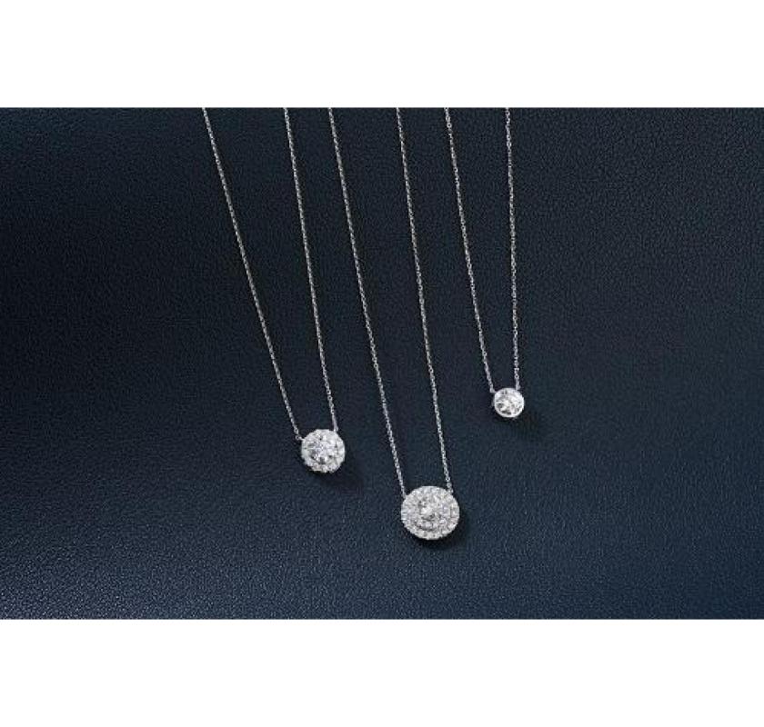 Stunning Lab Grown Diamond Necklaces in London