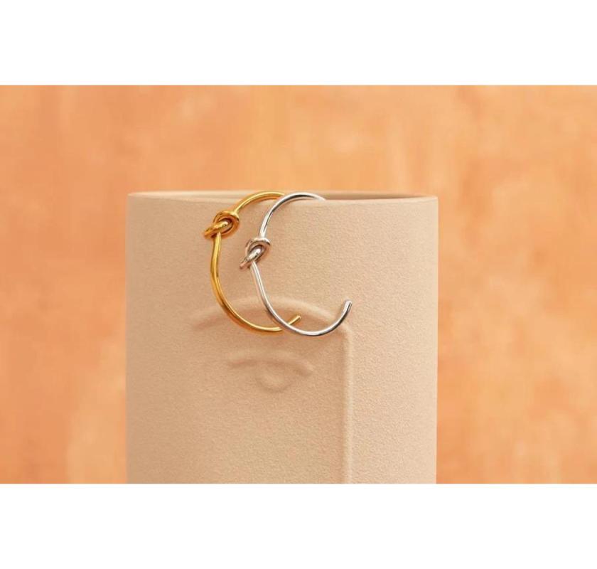 Empowering Style: Oma The Label’s 18K Gold-Plated Wristwear for Women