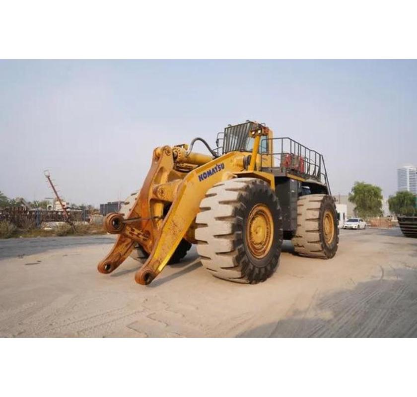 Deal on Komatsu 2013 WA800-3EO Wheel Loader