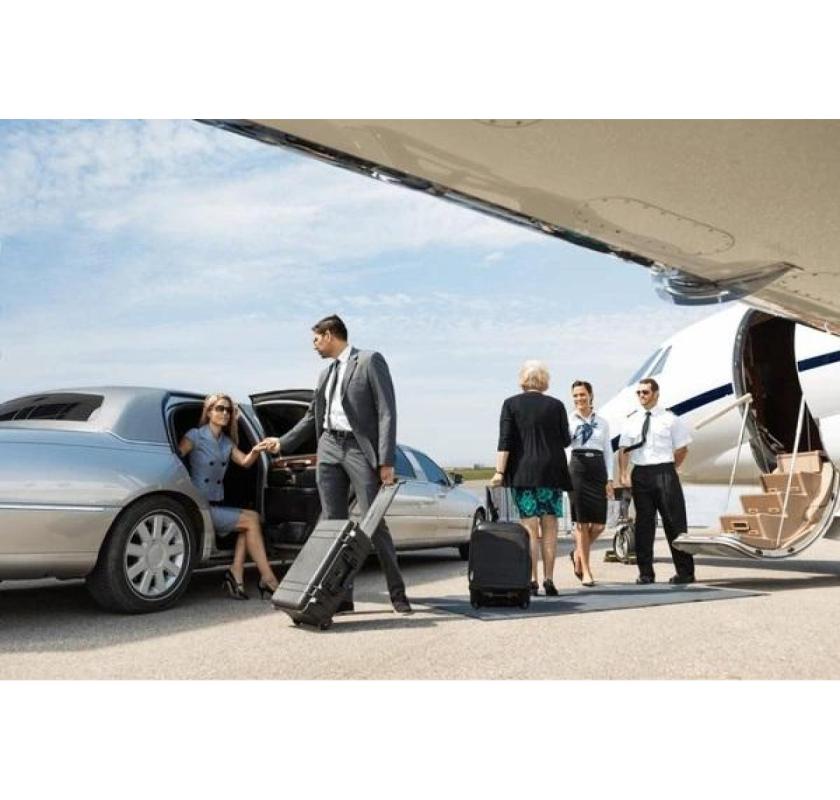 Why Locals Are Ditching Rideshare for Connecticut Limousine Airport Service
